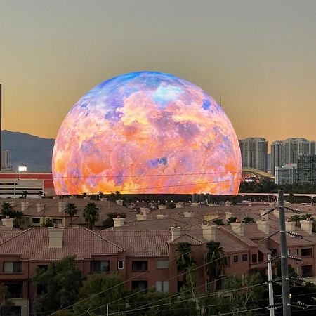 Modern Oasis Steps Away From The Las Vegas Strip Экстерьер фото